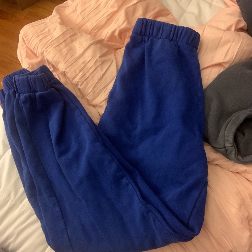 BRANDY MELVILLE JOHN GALT SWEATPANTS